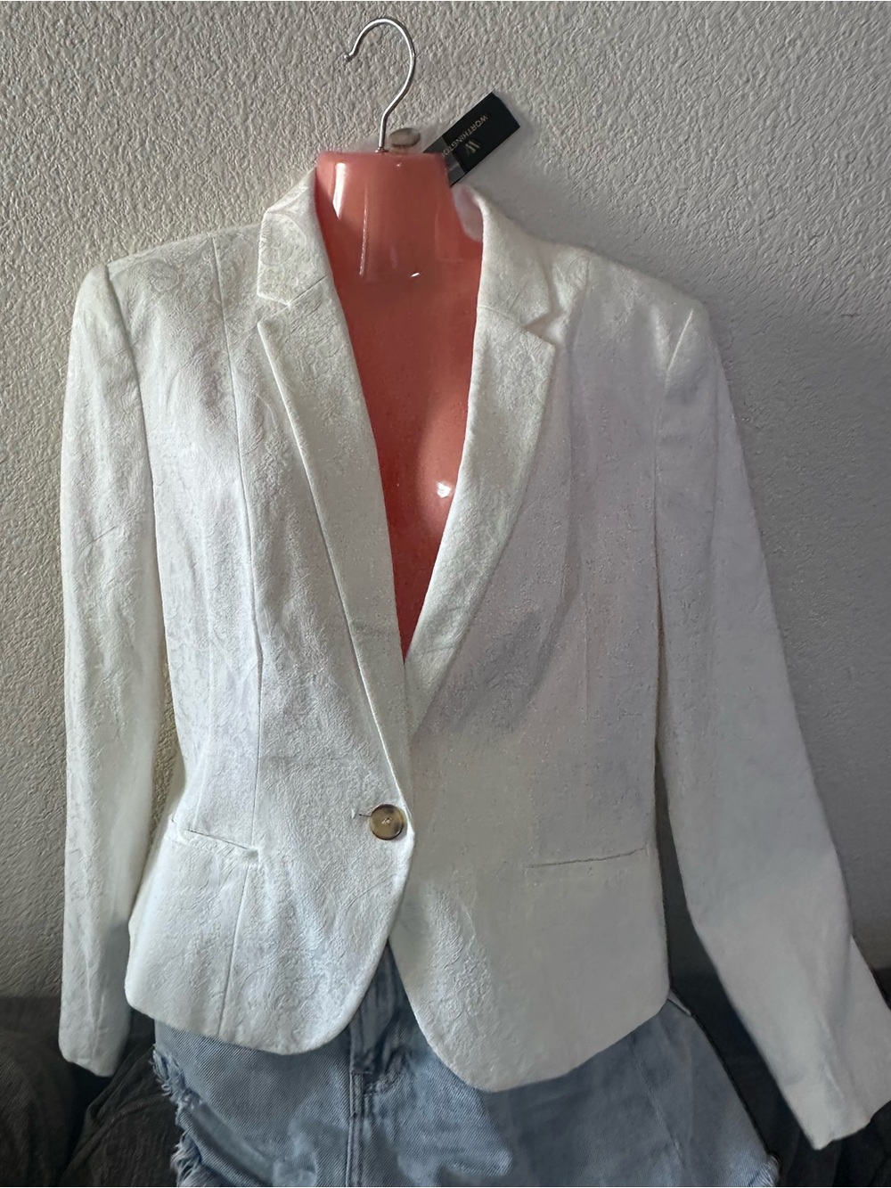 Worthington White Single-Button Notch-Lapel Blazer - Picture 2 of 8